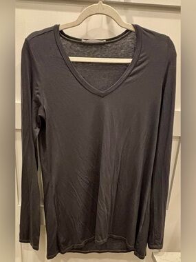Groceries Apparel Women's V-Neck Long Sleeve Tee in Black Organic Recycled